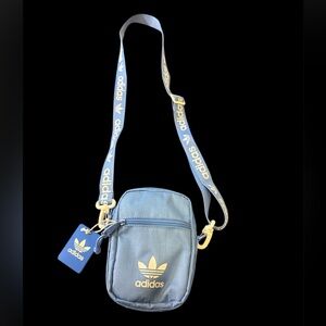 ADIDAS ORIGINAL UNISEX FESTIVAL CROSSBODY BAG. REAL BLUE/WHITE (One Size)